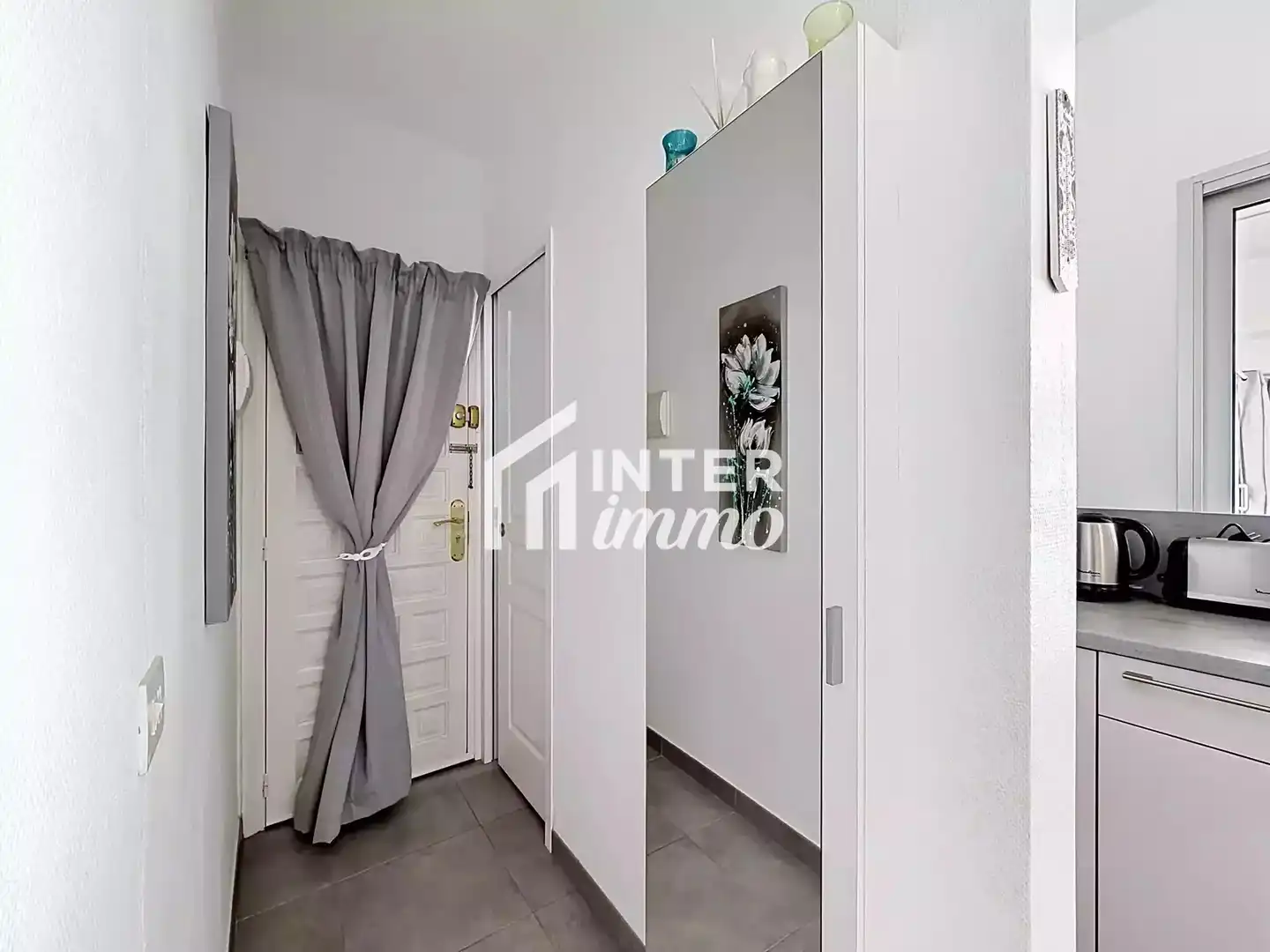 Habitación de Apartamento en venta en Roses con Calefacción, Terraza y Amueblado