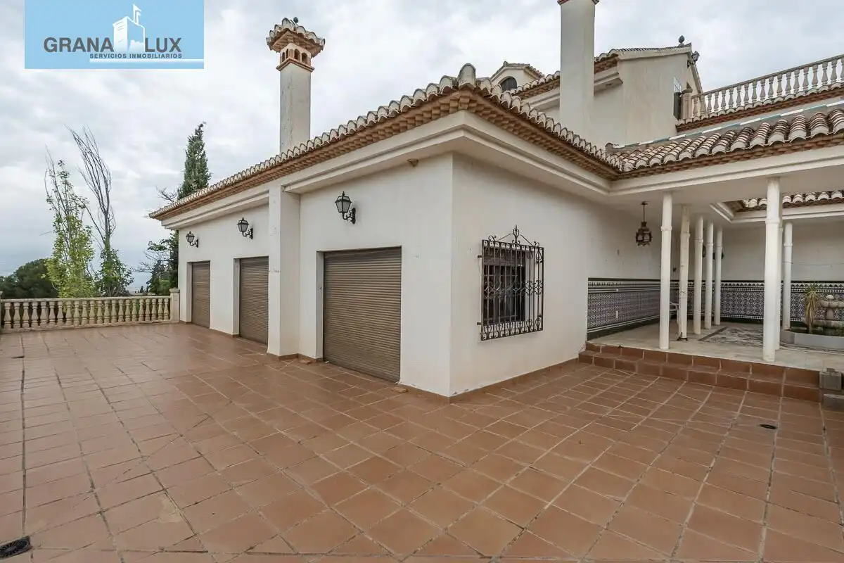 Villa mit Terrasse zum Verkauf in Calle de la Camelia, imagen 5