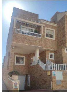 Casa-chalet en Venta en Los Molinos - Villa Blanca