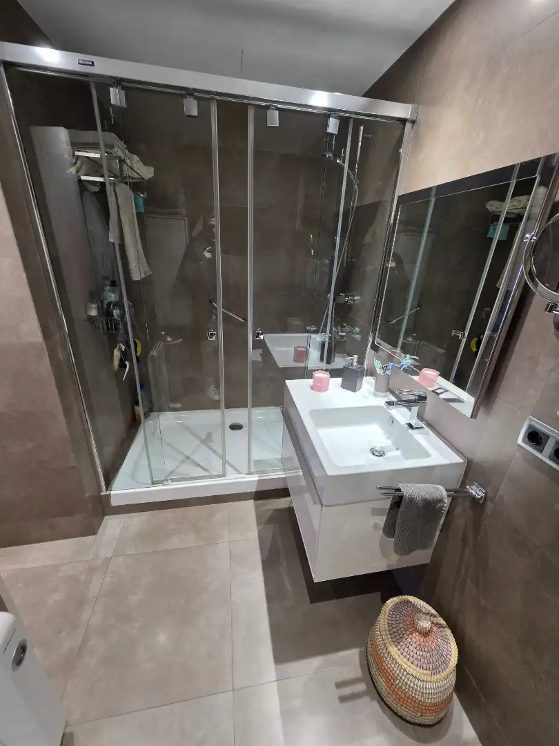 Bathroom of Flat for rent in Calvià  with Air Conditioner, Heating and Terrace