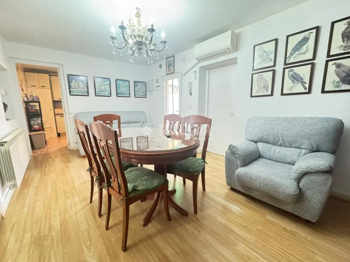 Comedor de Casa adosada en venta en Aranjuez con Aire acondicionado y Calefacción