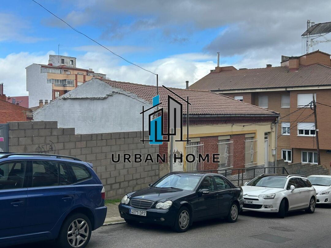 Casa o chalet en venta en Calle Juan de Juni, Las Ventas