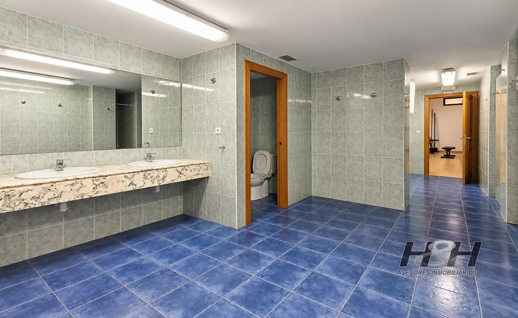 Penthouse with pool for sale in Camins al Grau, imagen 40