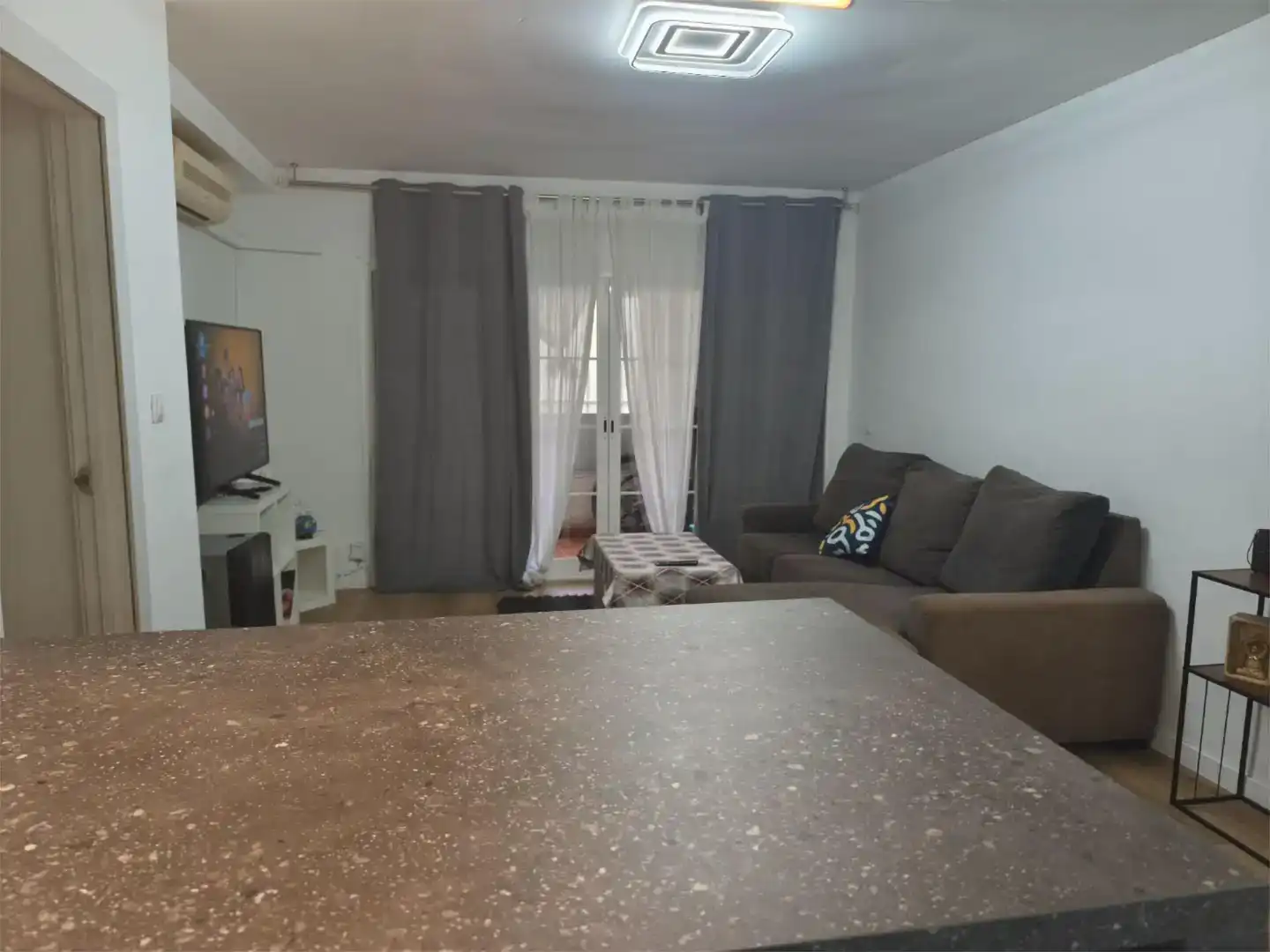Sala d'estar de Pis en venda en Fuenlabrada amb Aire condicionat i Piscina