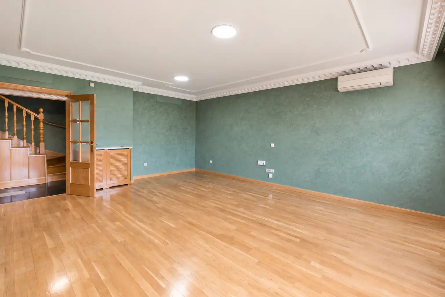 Ático en venta en Pozuelo de Alarcón con Aire acondicionado, Calefacción y Jardín privado