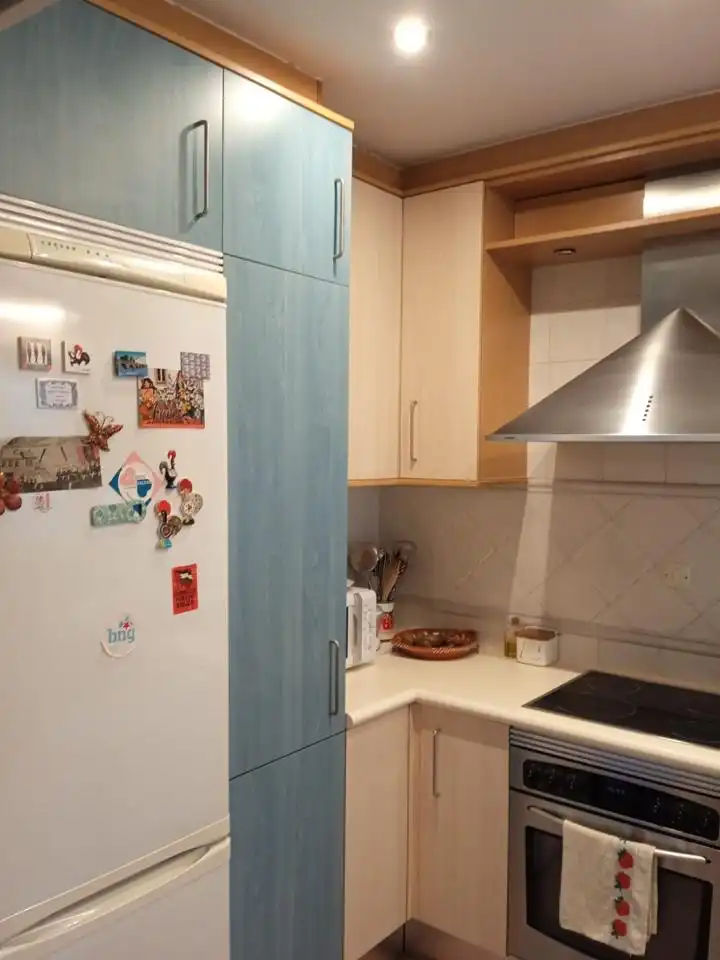 Cuina de Pis en venda en Santiago de Compostela  amb Calefacció