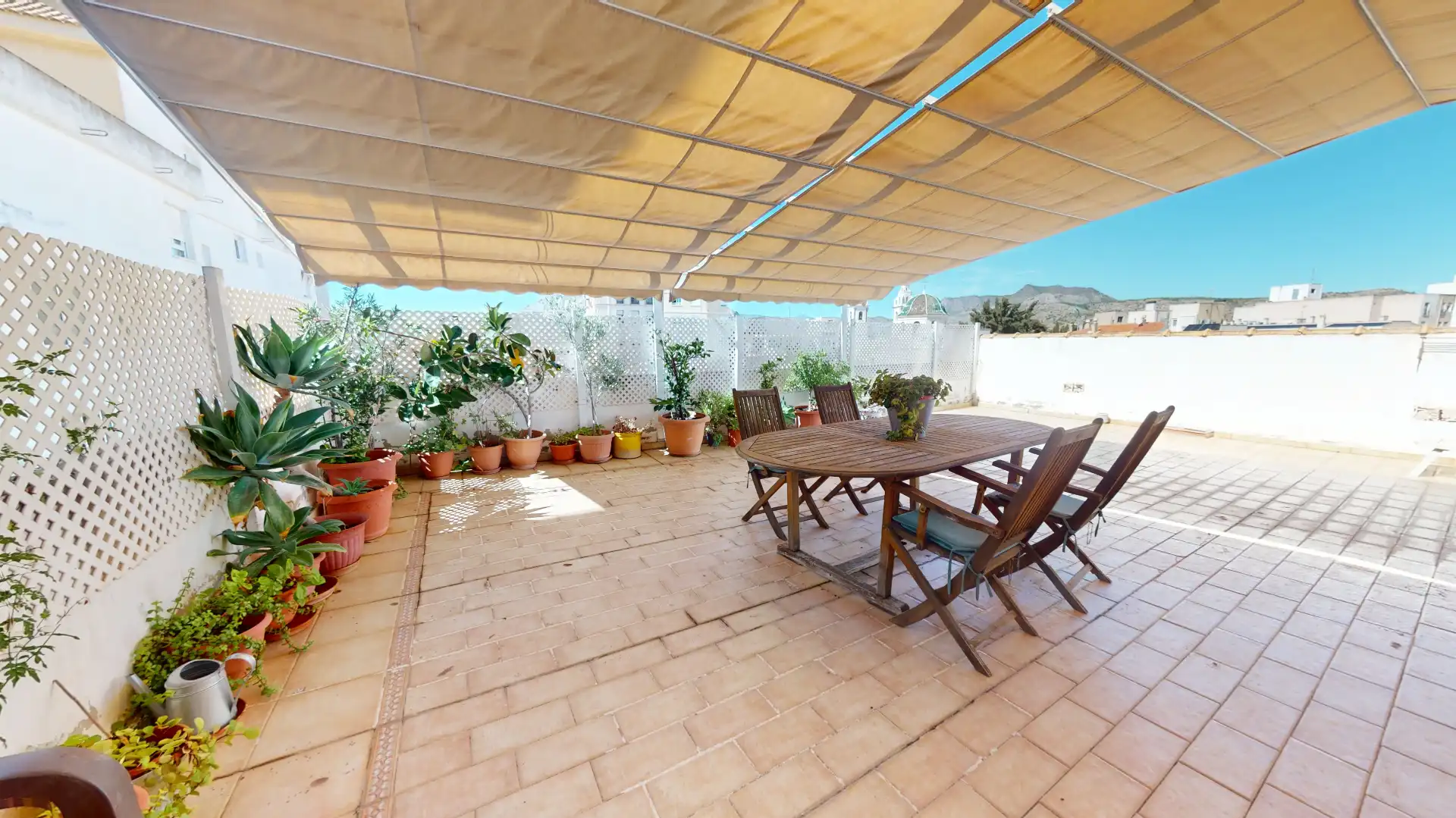 Flat with terrace for sale in Calle Jardines, imagen 2