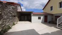 Exterior view of House or chalet for sale in Toén  with Storage room