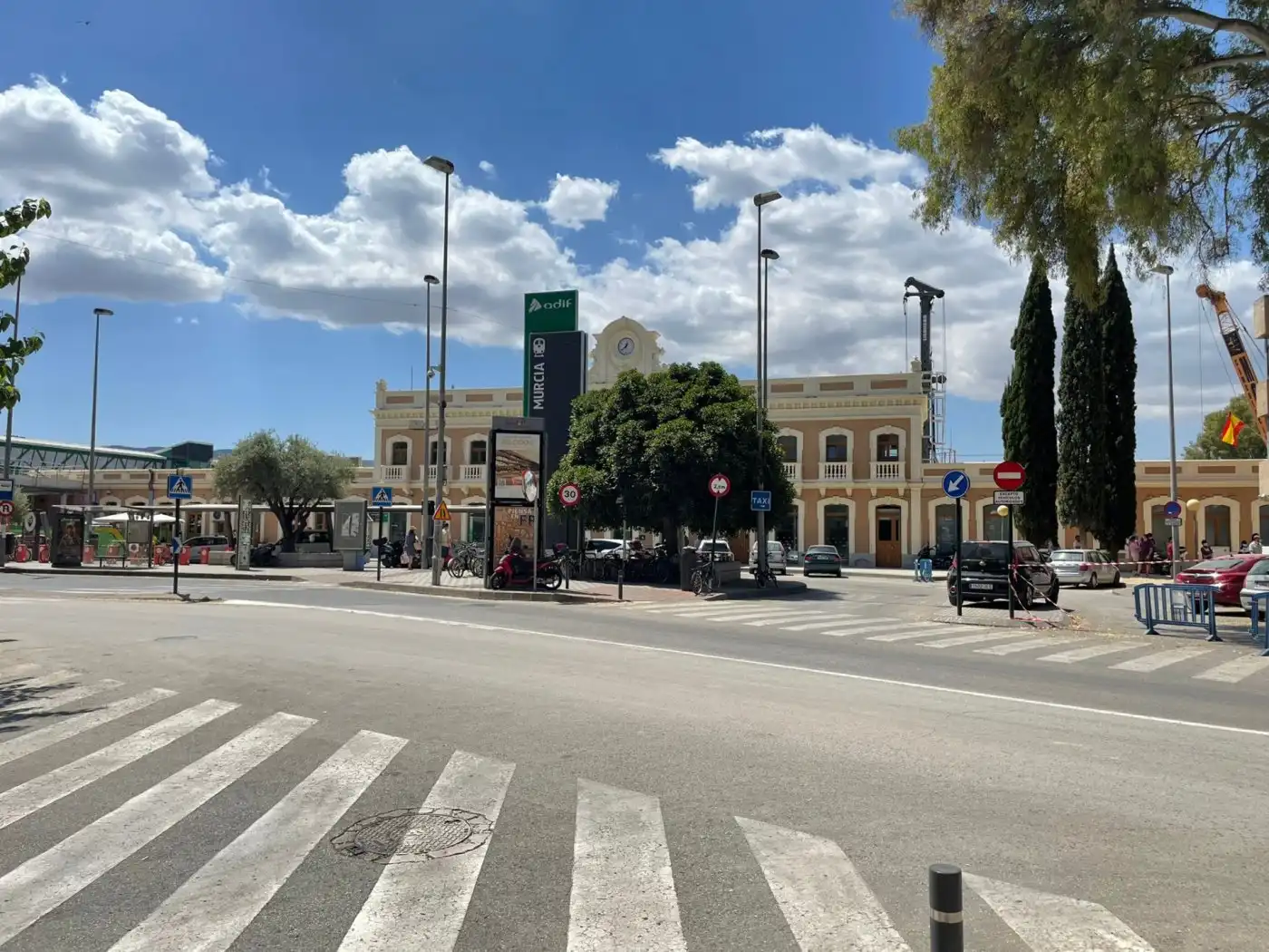 Gewerbefläche zur Miete in Calle GALDO
