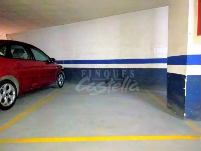 Parking to rent in Centre