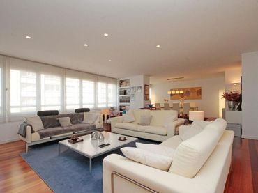 Wohnung mit Aufzug zum Verkauf in Eixample
