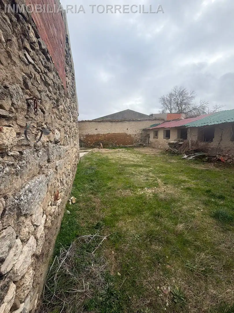 Terreni e lotti in vendita a Valoria la Buena, imagen 43