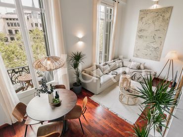 Apartament amb balcó de lloguer a Passeig de Gràcia