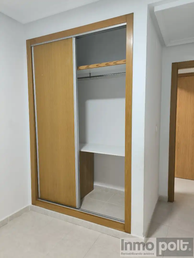 Habitación de Piso de alquiler en Murcia