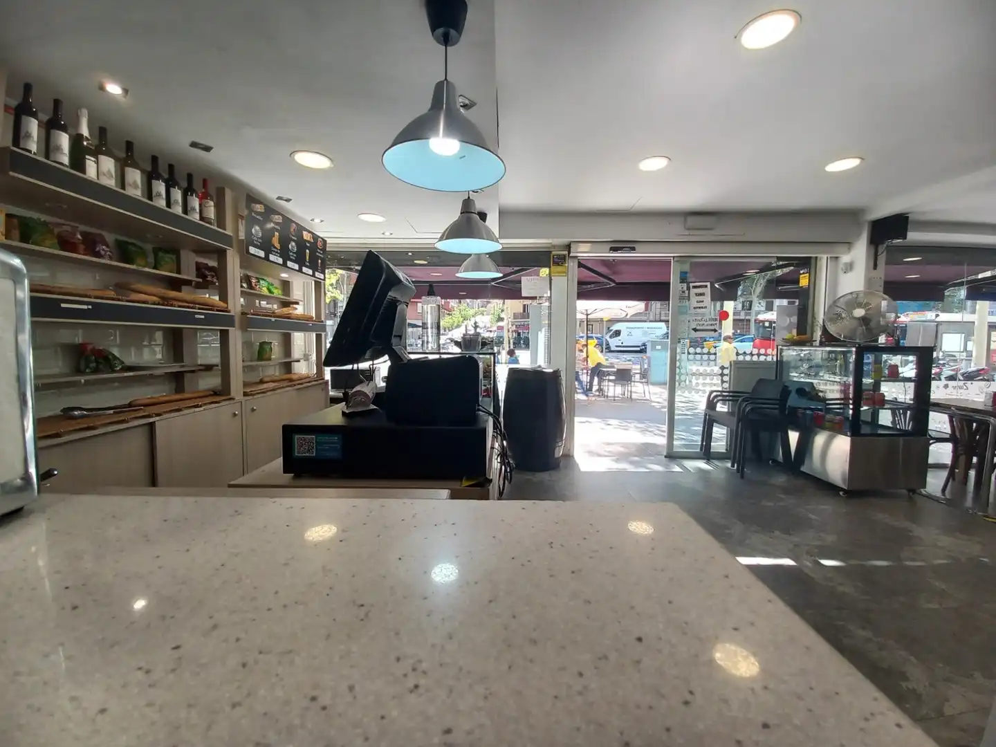 Local en traspaso en Barcelona con Aire acondicionado, Calefacción y Terraza
