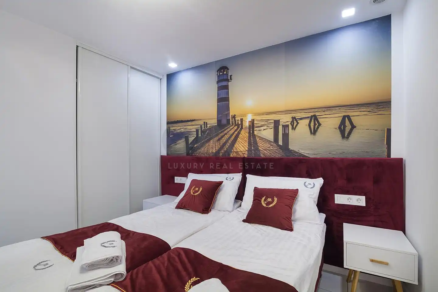 Dormitori de Apartament en venda en Adeje amb Terrassa, Moblat i Piscina comunitària