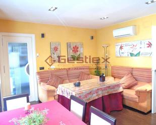 Dining room of Flat for sale in Almendralejo  with Air Conditioner, Furnished and Balcony