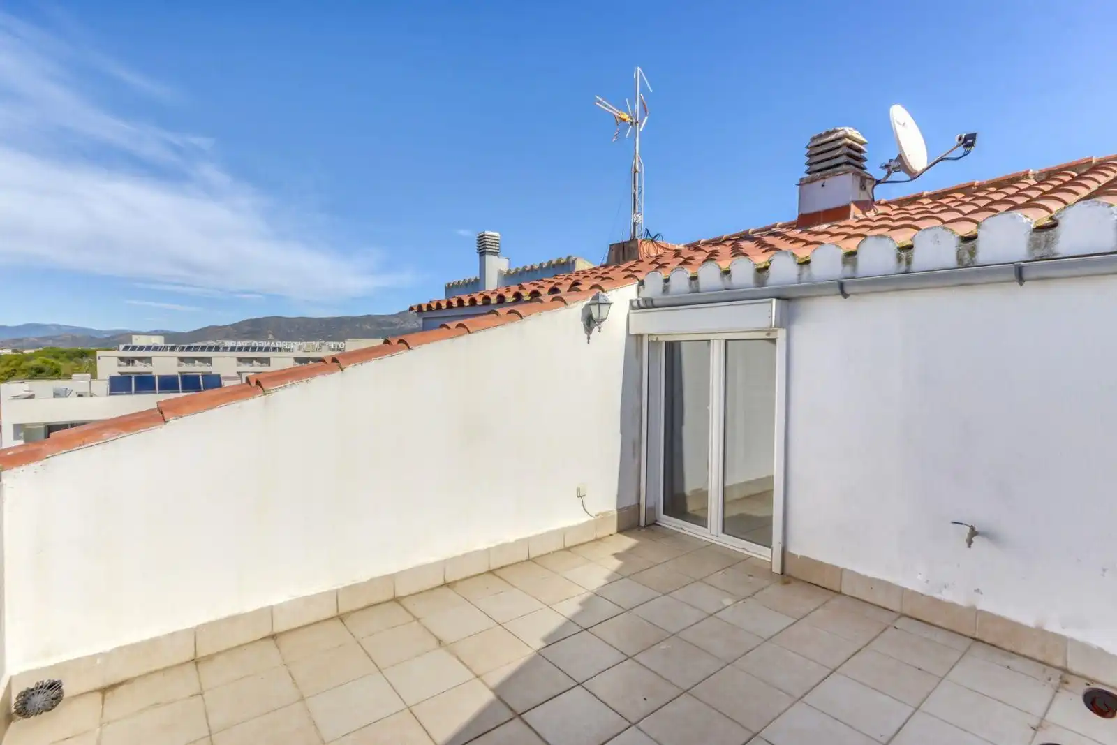 Terrace of Apartments for sale in Roses  with Air Conditioner, Terrace and Furnished