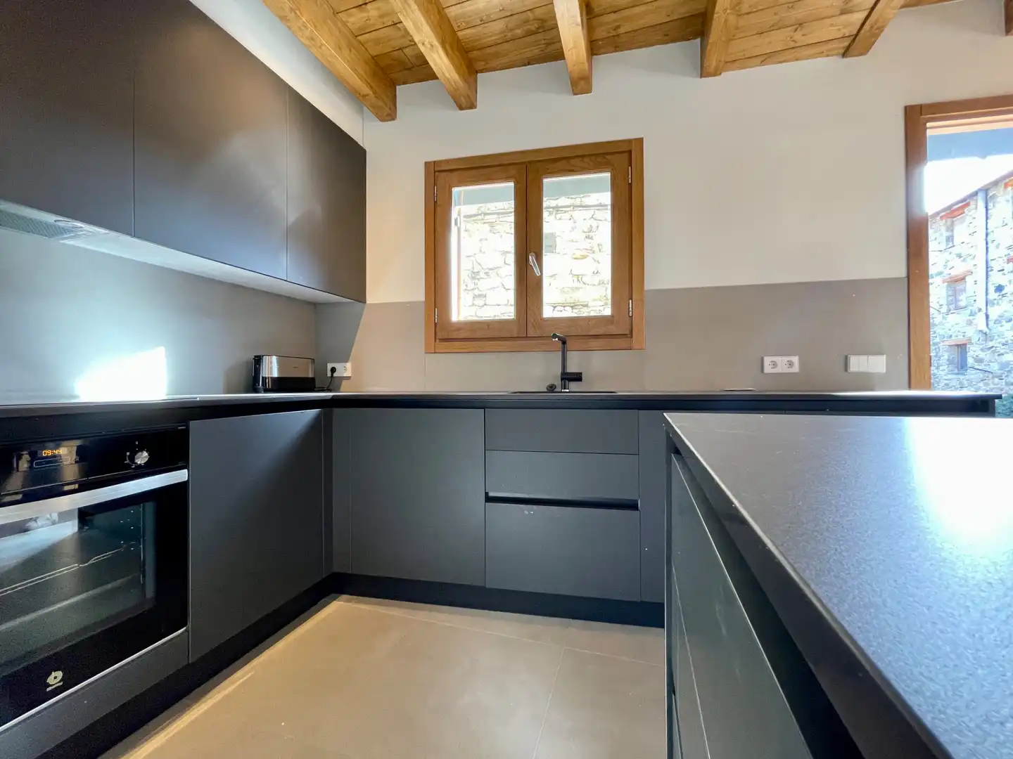 Cocina de Finca rústica en venta en Setcases con Calefacción, Parquet y Trastero