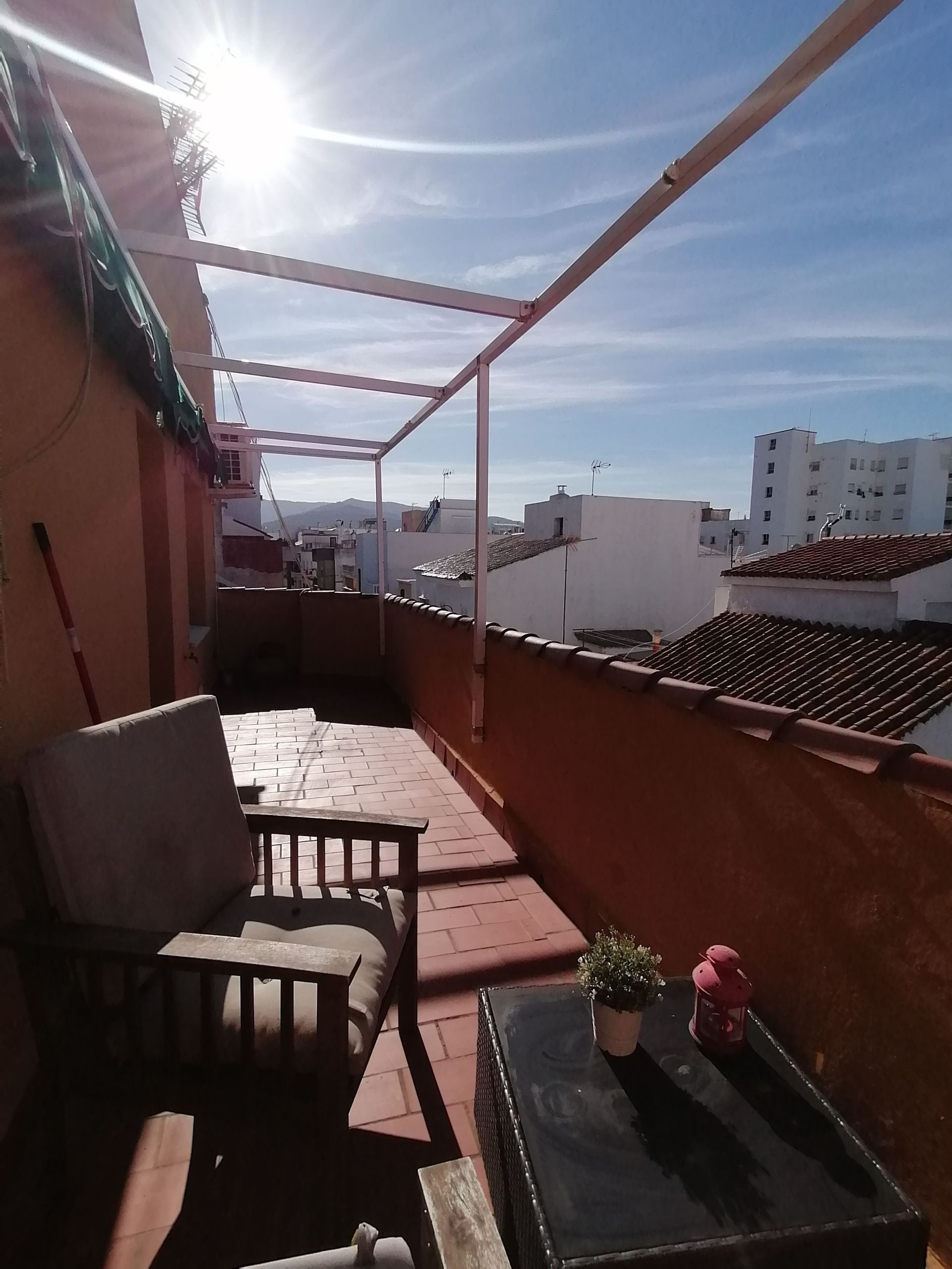 Terrassa de Àtic de lloguer en Algeciras amb Aire condicionat, Moblat i Domòtica