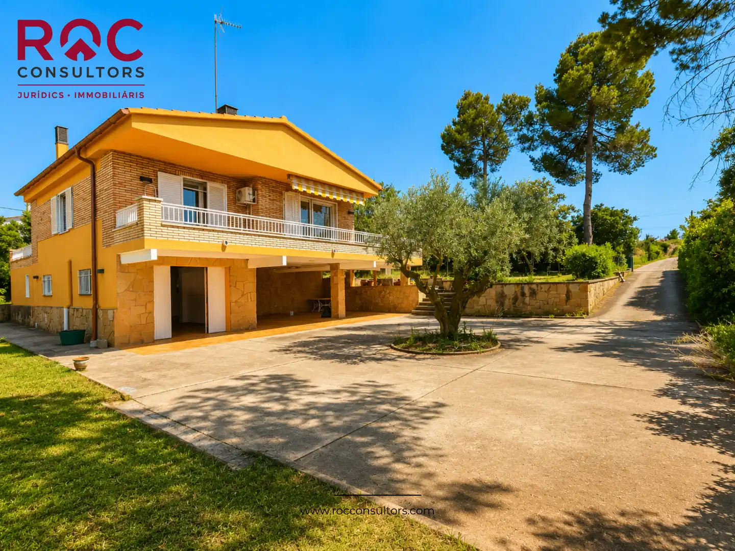 Außenansicht von Haus oder Chalet zum Verkauf in Castellnou de Bages mit Heizung und Privatgarten