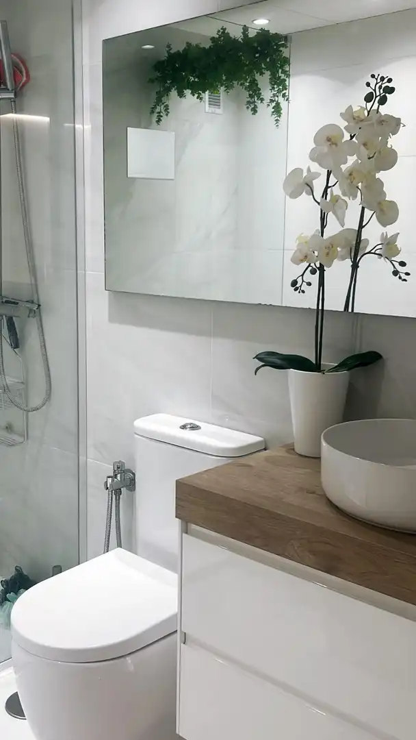 Badezimmer von Wohnung zum Verkauf in Molina de Segura mit Klimaanlage, Abstellraum und Möbliert
