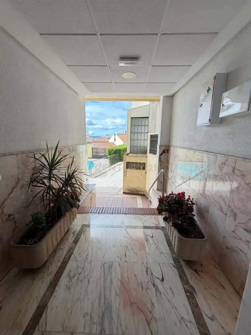 Apartments for rent in Malpartida de Cáceres  with Oven, Washing machine and Microwave