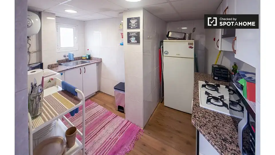 Flat with terrace to rent in L'Eixample, imagen 7