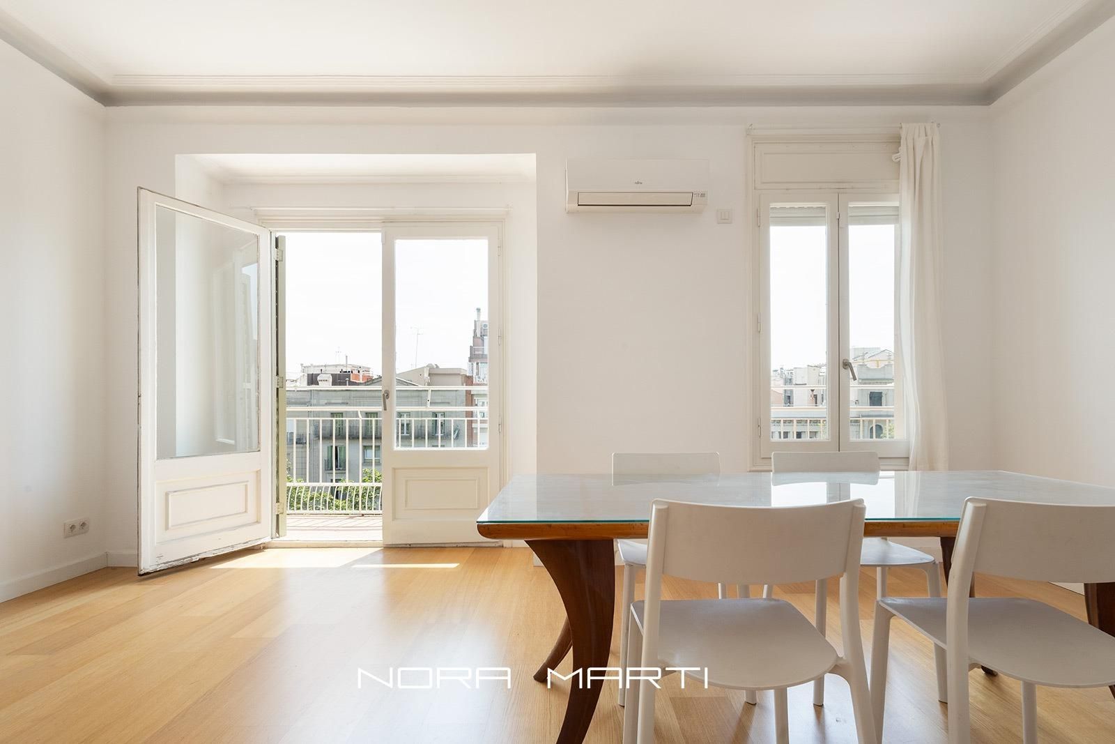 Dining room of Flat for sale in  Barcelona Capital  with Heating and Terrace