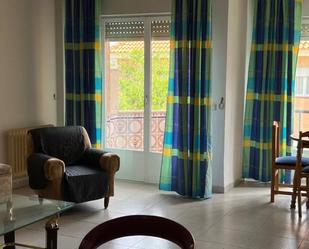 Living room of Flat for sale in  Toledo Capital  with Air Conditioner, Heating and Terrace