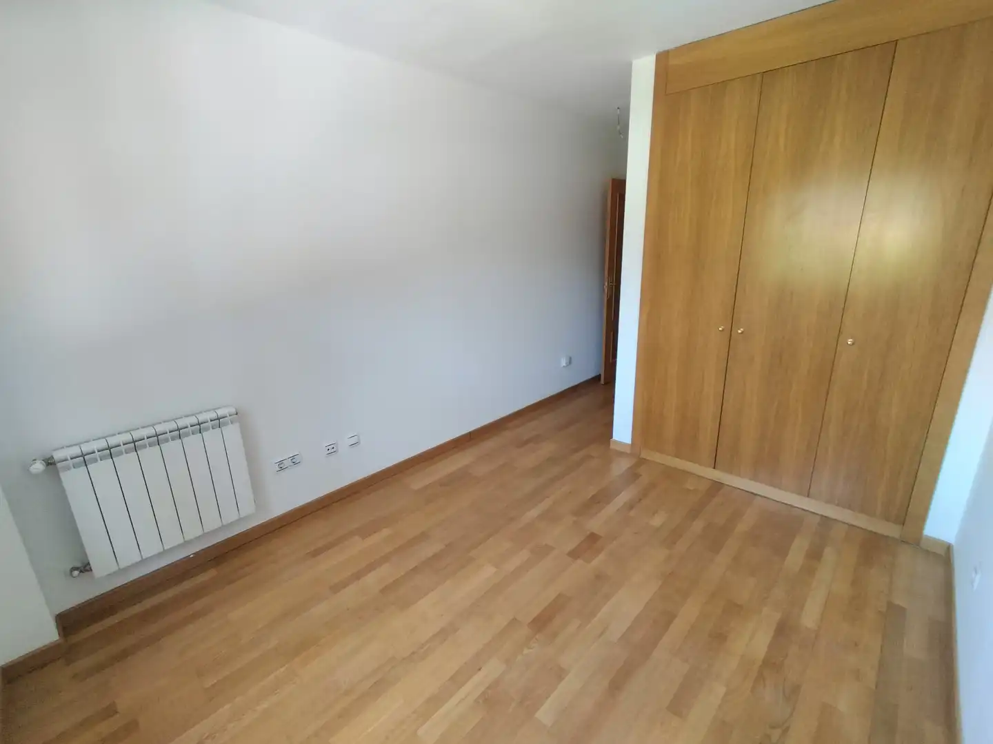 Schlafzimmer von Wohnung zur Miete in Collado Villalba mit Heizung, Parkett und Terrasse