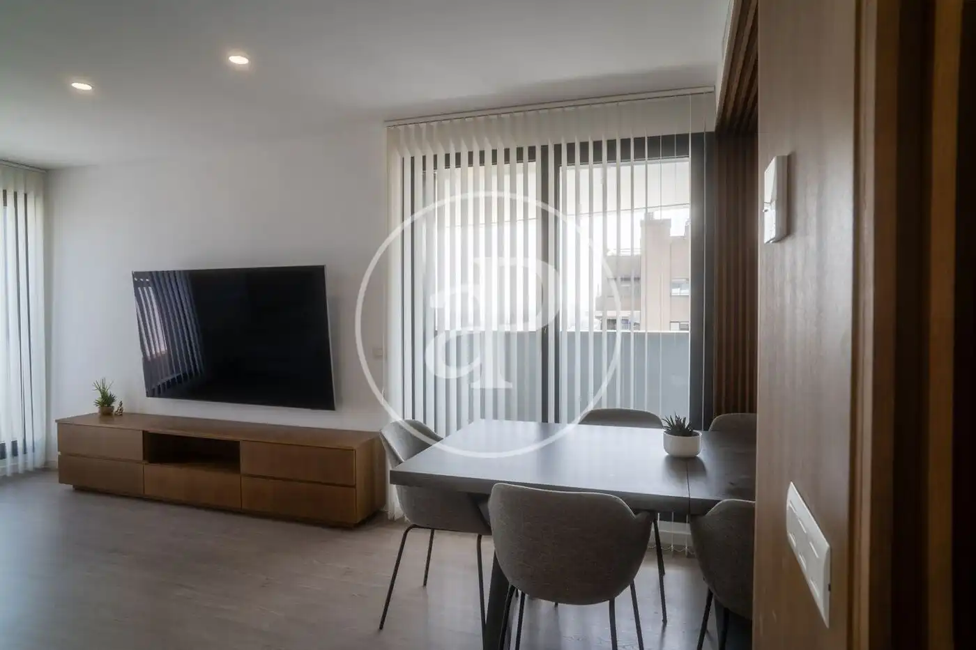 Living room of Flat for rent in Valencia  with Air Conditioner, Heating and Private garden