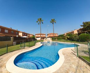 Swimming pool of Single-family semi-detached for sale in Cambrils  with Air Conditioner, Heating and Private garden
