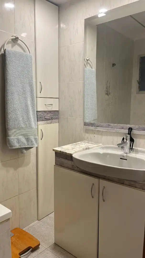 Bathroom of Flat for sale in Valencia  with Air Conditioner
