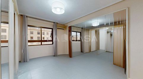 Photo 5 of Flat for sale in Carrer de Les Illes Canàries, Camí Fondo, Valencia Capital