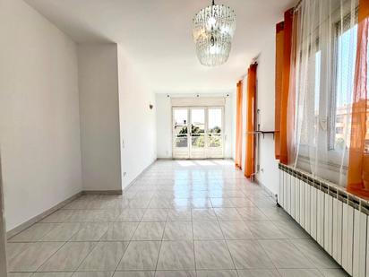 Flat for sale in Avinguda Pau Casals, Llinars del Vallès