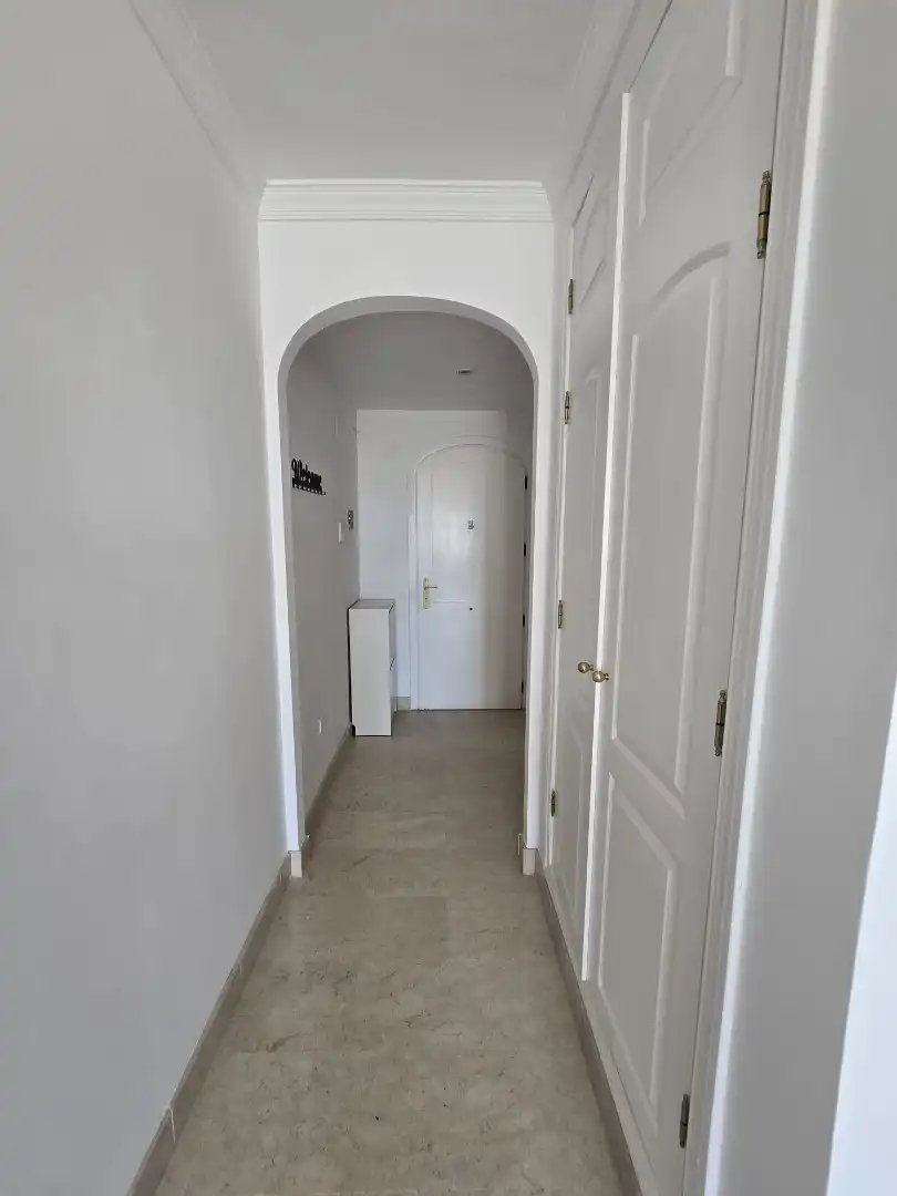 Wohnung zur Miete in Calle Hiedra, Elviria