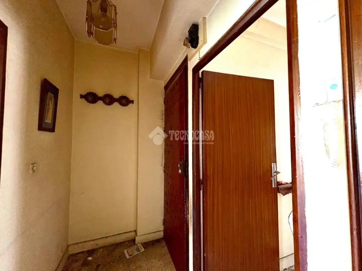Piso en venta en Jaén con Balcón