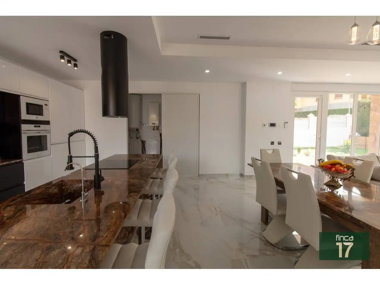 Cocina de Casa o chalet en venta en Petrer con Aire acondicionado, Jardín privado y Terraza