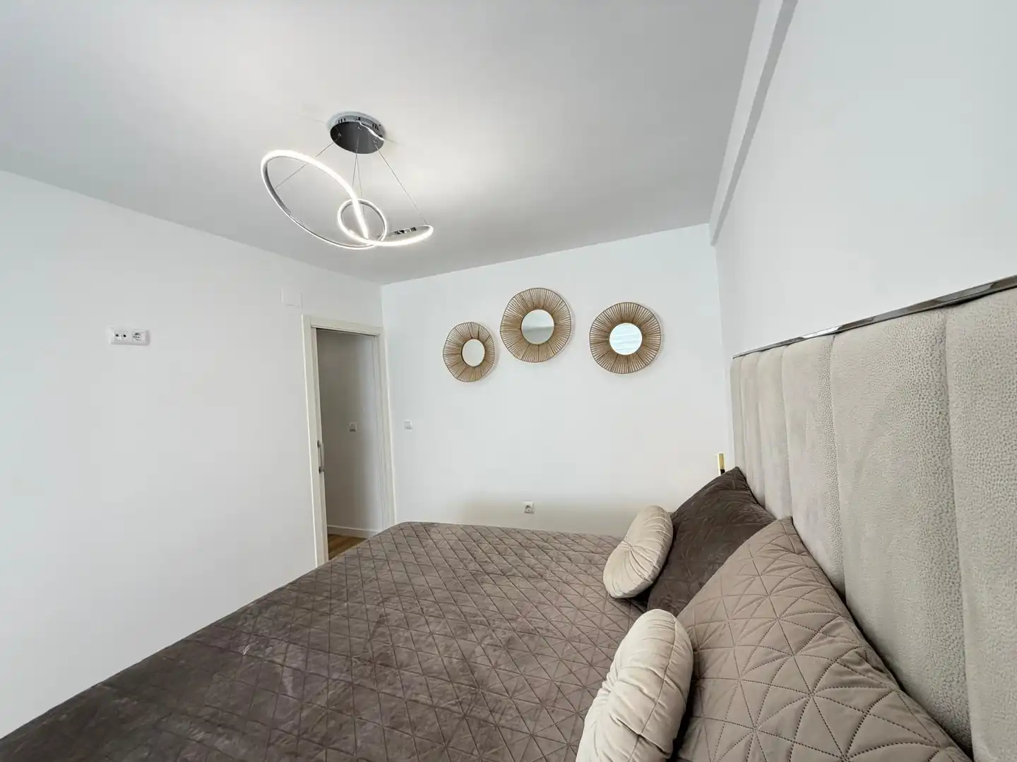Habitación de Ático en venta en Torrevieja con Aire acondicionado, Calefacción y Amueblado