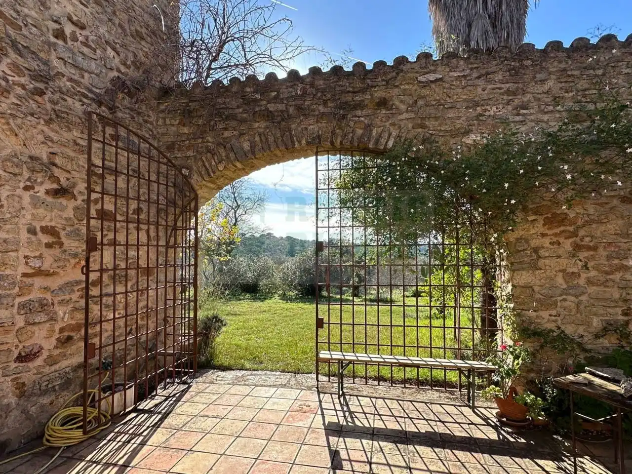 Jardín de Finca rústica en venta en Quart con Jardín privado