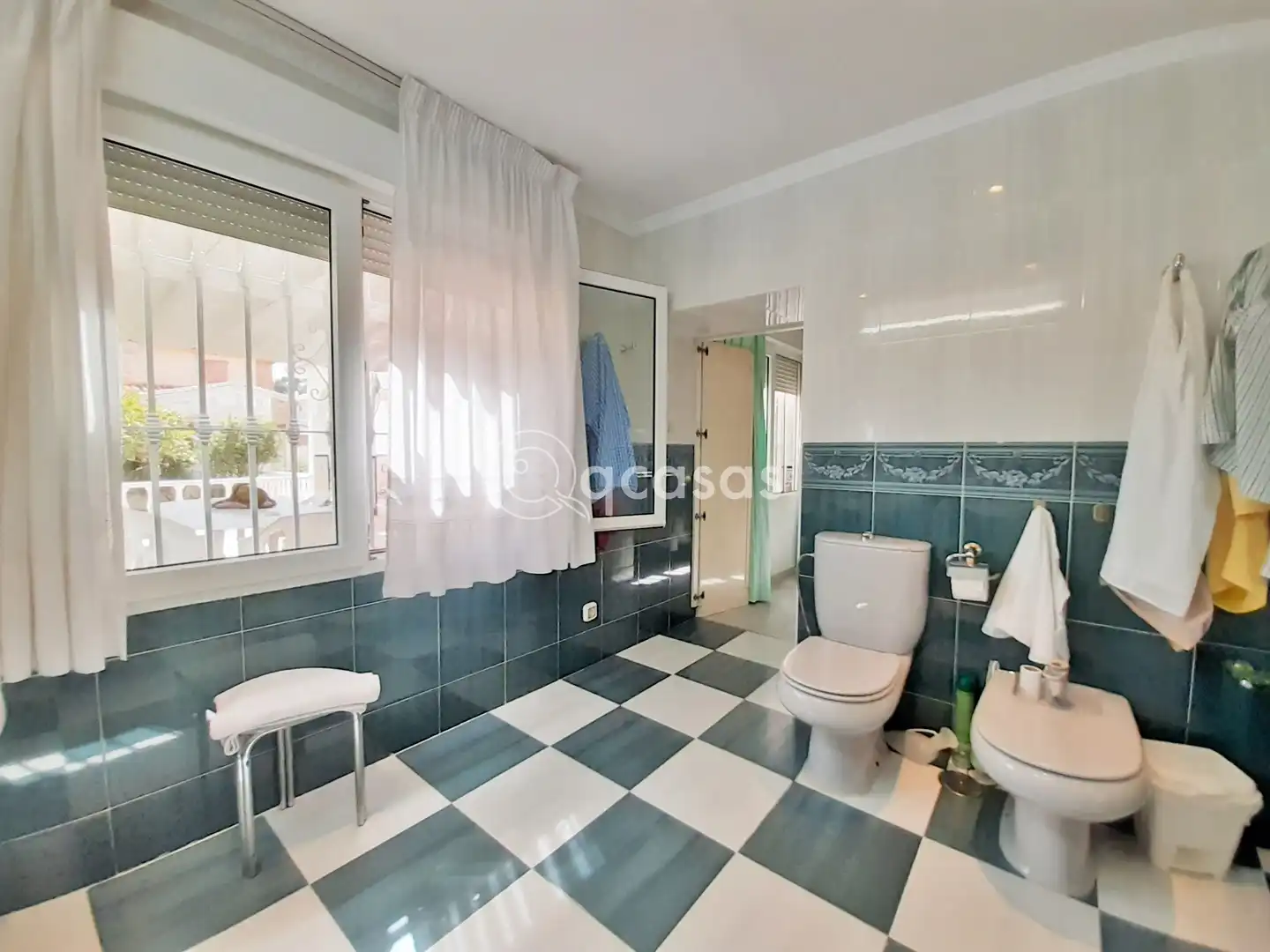 Bathroom of Houses for sale in Benalmádena  with Private garden, Terrace and Storage room