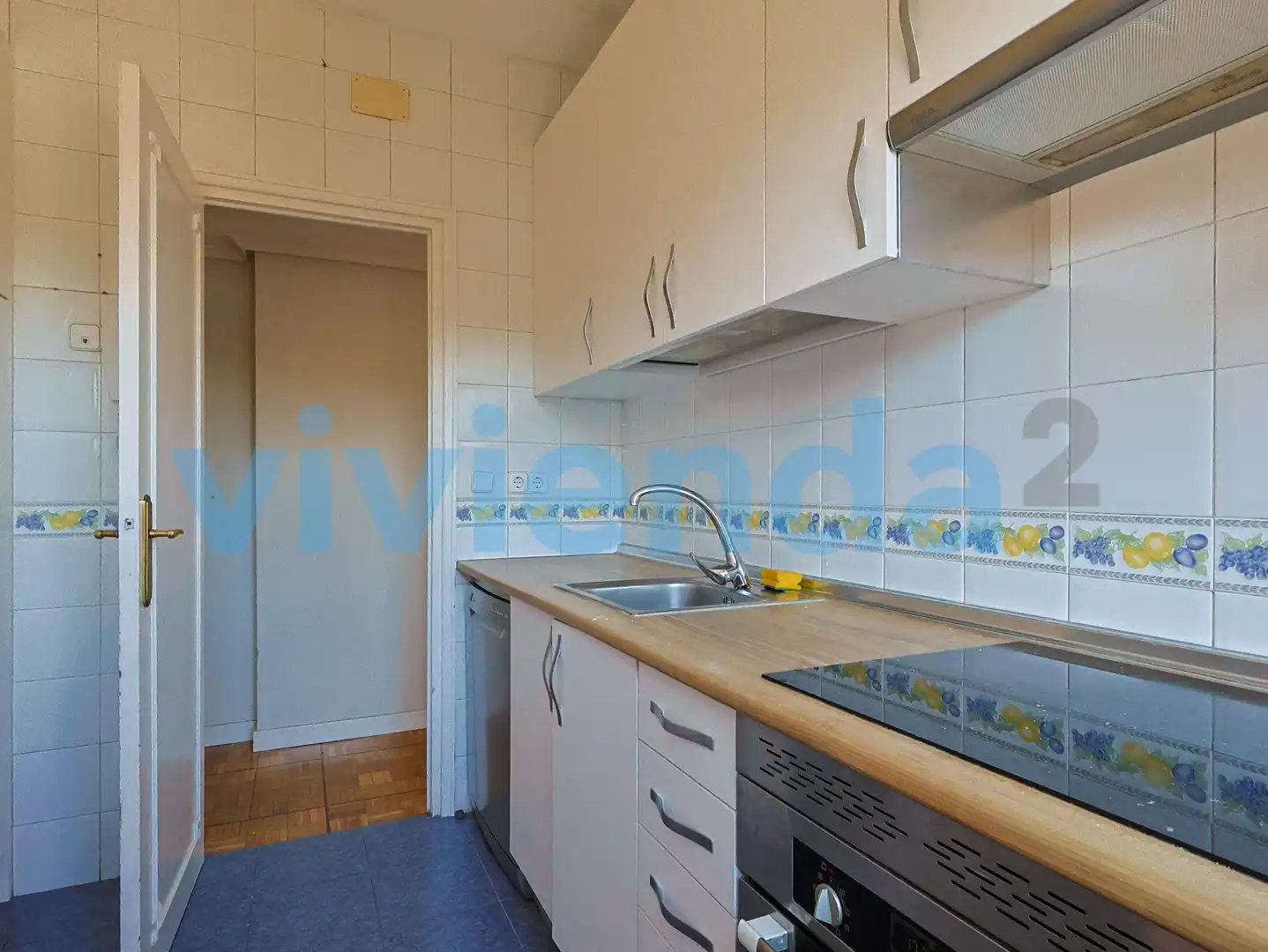 Flat with terrace for sale in Fernandez Caro, imagen 5