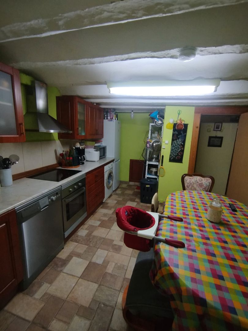 Kitchen of Single-family semi-detached for sale in Treviana  with Heating, Private garden and Terrace