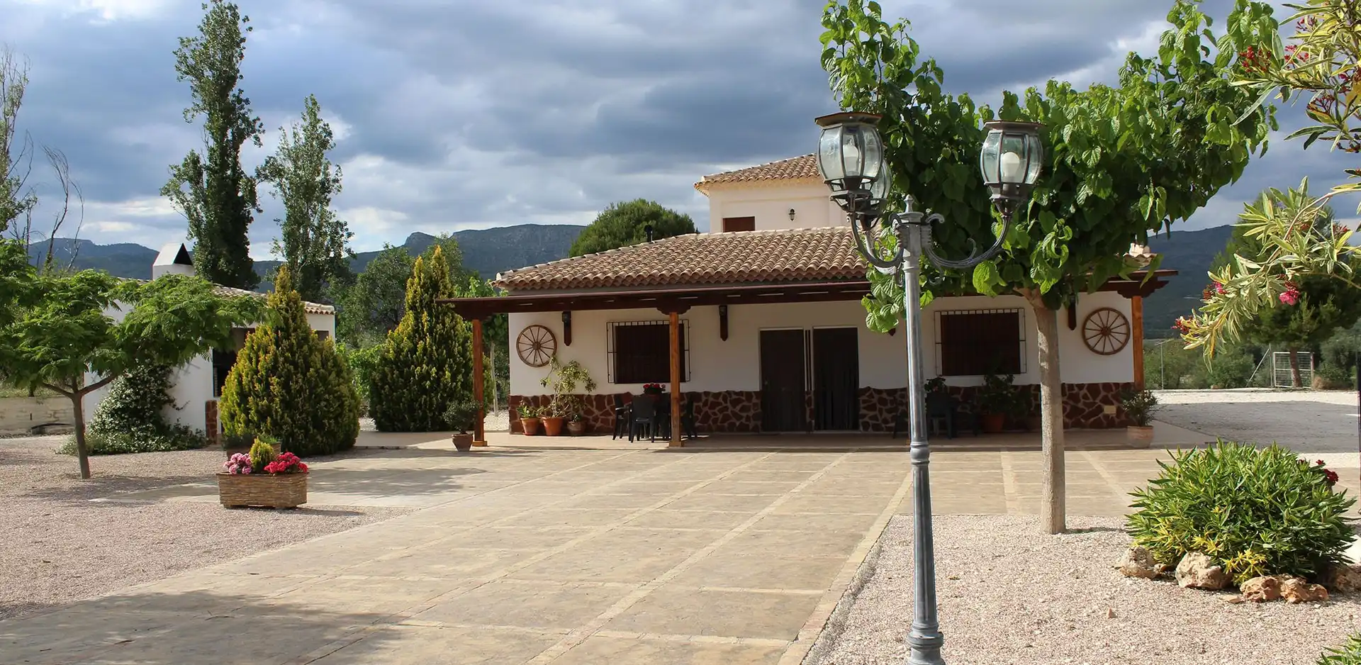 Vista exterior de Casa o chalet en venta en Moratalla con Calefacción, Jardín privado y Terraza