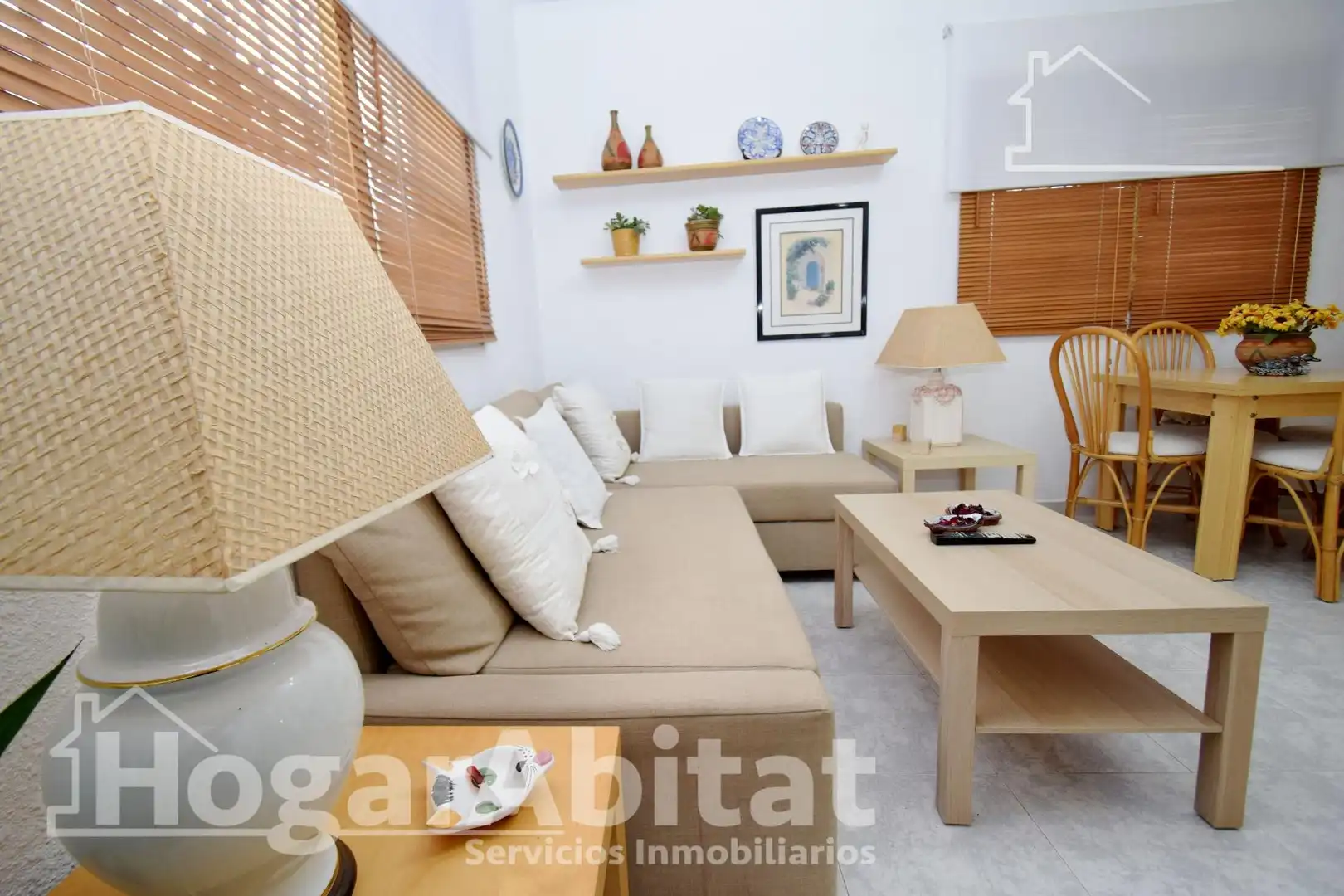 Sala d'estar de Casa o xalet en venda en Llíria amb Jardí privat, Terrassa i Traster