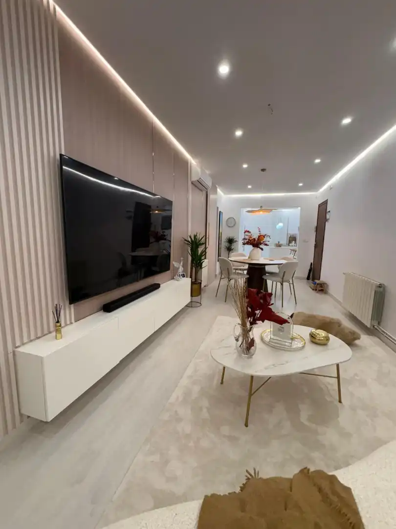 Sala d'estar de Pis en venda en  Barcelona Capital amb Aire condicionat, Calefacció i Parquet