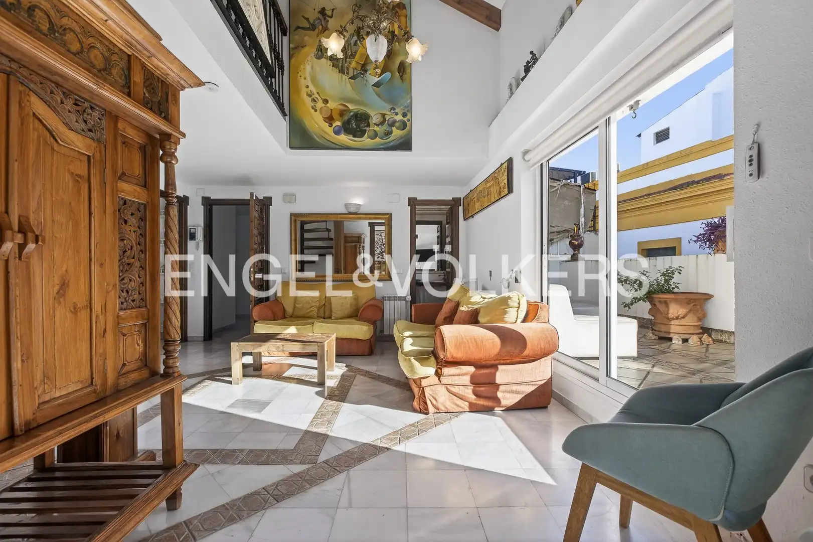 Living room of Houses for sale in Sevilla  with Air Conditioner, Heating and Parquet flooring