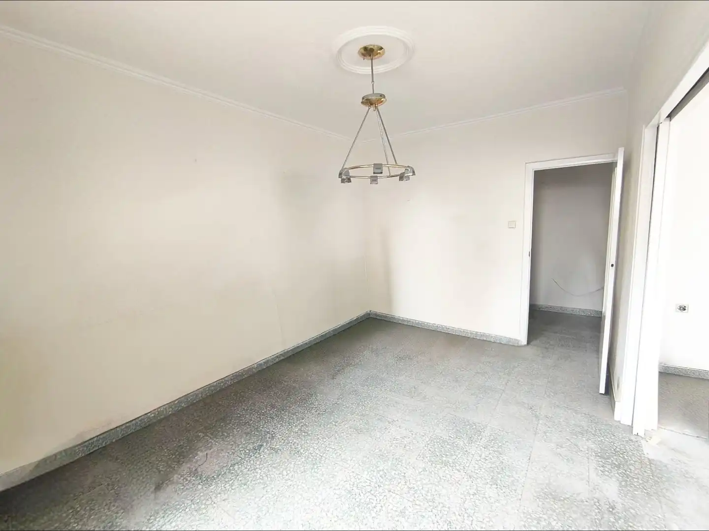 Comedor de Piso en venta en La Unión con Terraza, Trastero y Balcón
