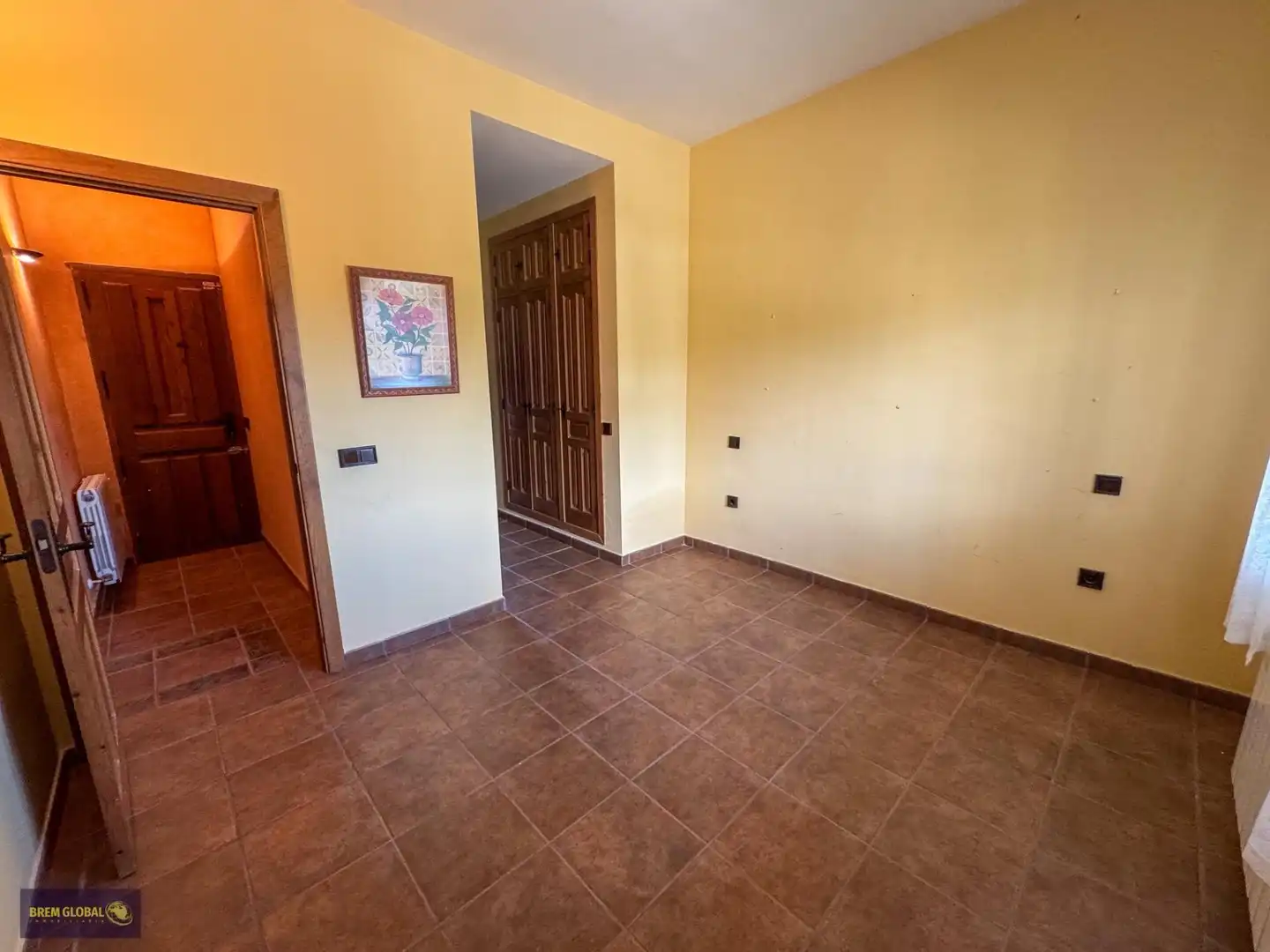 Houses for sale in Navalafuente  with Heating, Private garden and Storage room